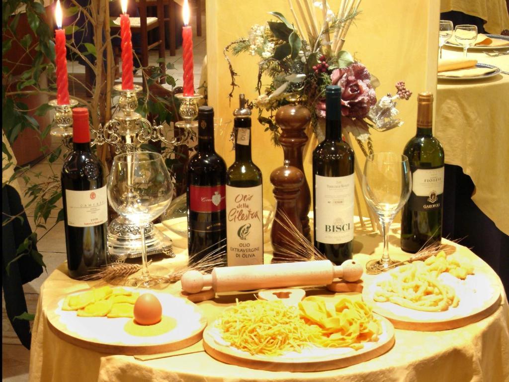 פוטנצה פיצ'נה Hotel Torresi מראה חיצוני תמונה